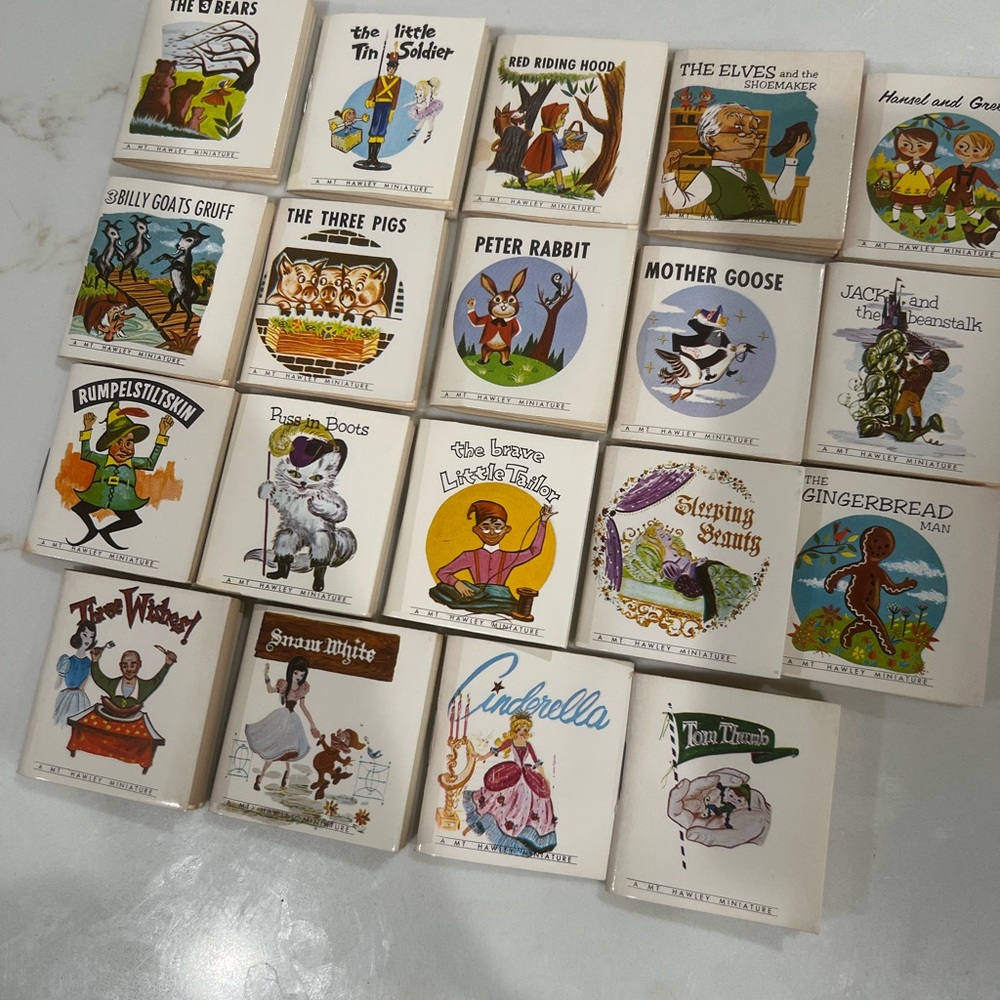 Vintage MT Hawley Miniature Treasure Chest Of Books 19 Fairytales Fables 2”